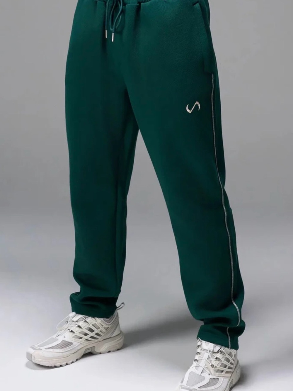 NWT GTS TWILL TECH JOGGER